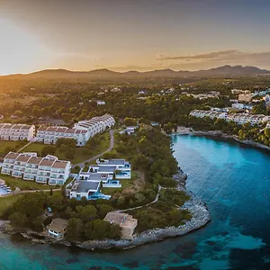 ***** Resort Ikos Porto Petro Spanien