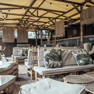  Hostal Kabul Party España